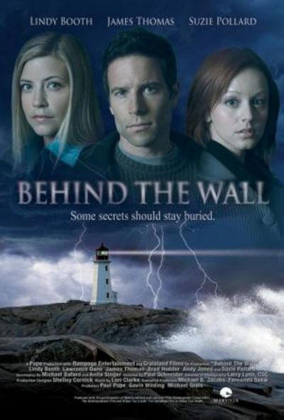 watch-Behind the Wall