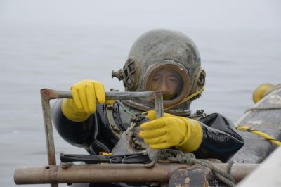 watch-Old Marine Boy